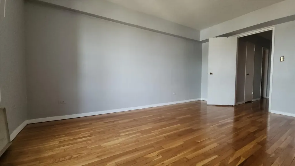92-30 56th Avenue Elmhurst NY 11373
