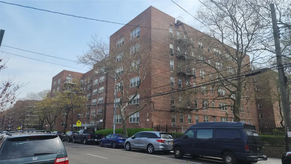 92-30 56th Avenue Elmhurst NY 11373
