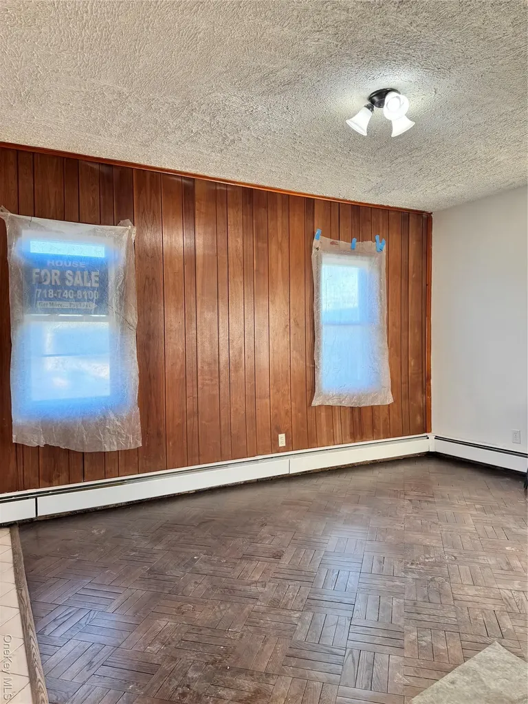 25907 147th Road Rosedale NY 11422