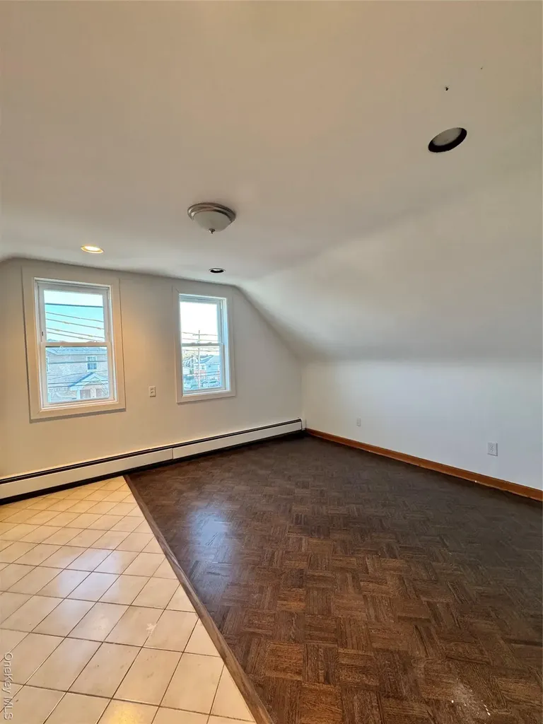 25907 147th Road Rosedale NY 11422