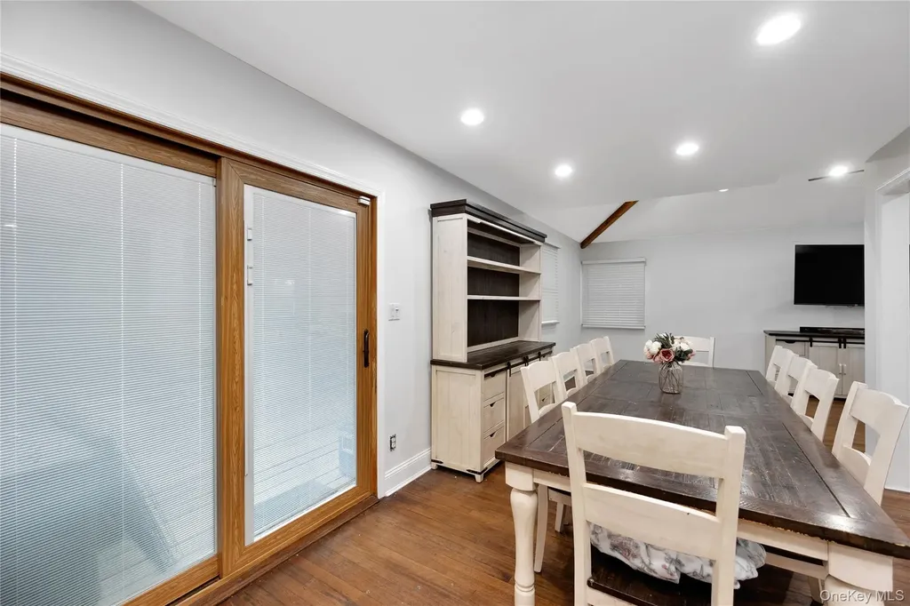 110 Saint Marks Lane Islip NY 11751
