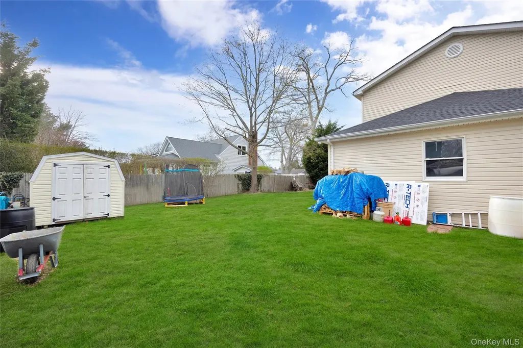 110 Saint Marks Lane Islip NY 11751