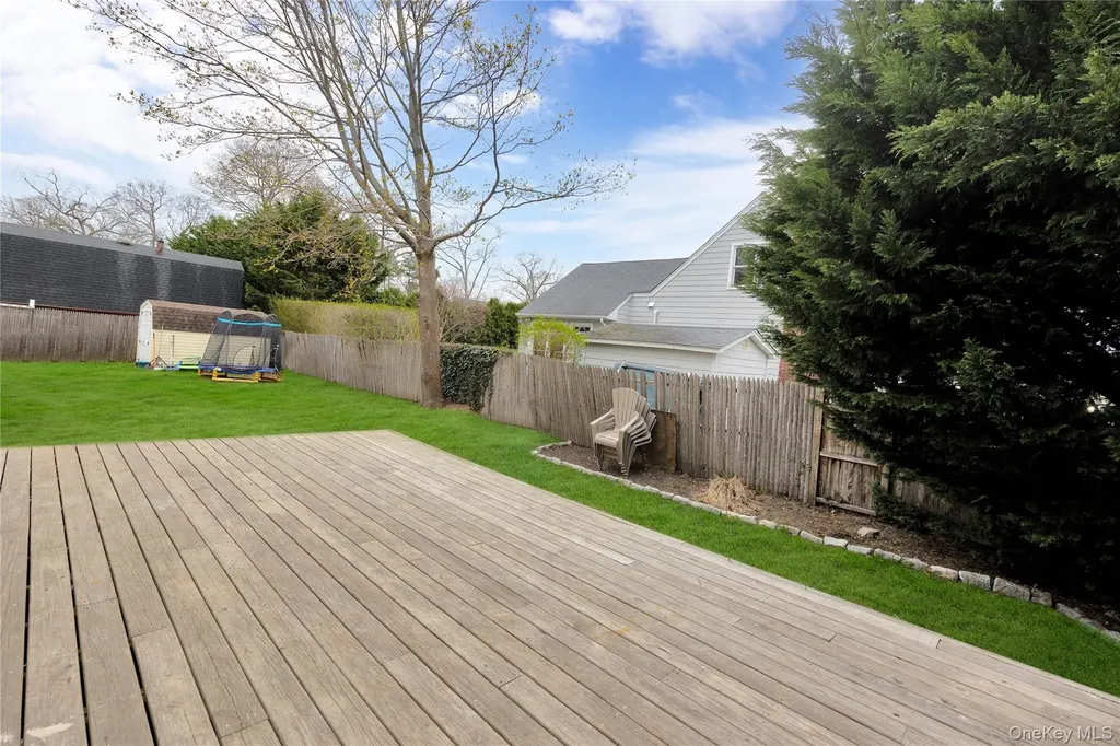 110 Saint Marks Lane Islip NY 11751
