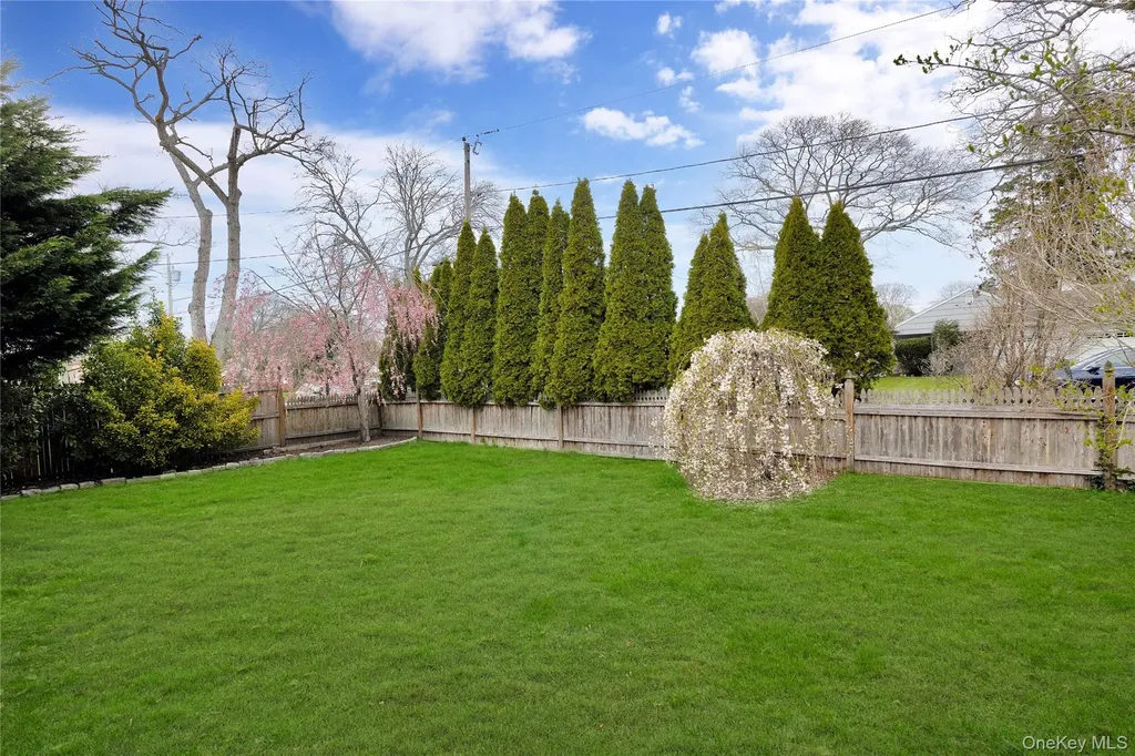 110 Saint Marks Lane Islip NY 11751