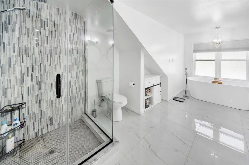 176 Edgepark Road White Plains NY 10603