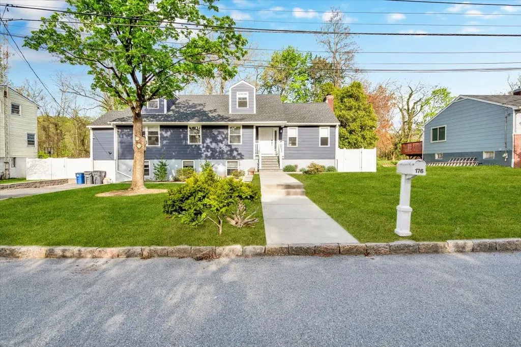 176 Edgepark Road White Plains NY 10603