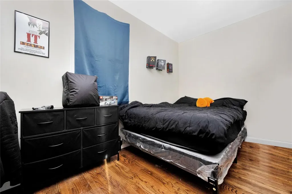 71 E Kissimee Road Lindenhurst NY 11757