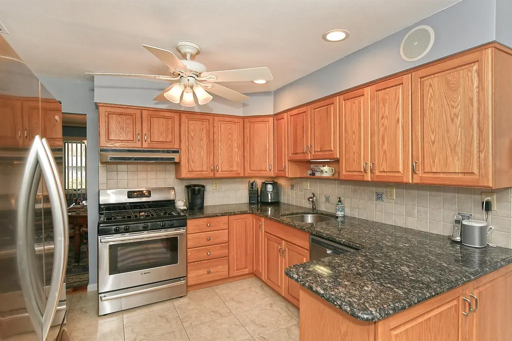 3 Duke Place Dix Hills NY 11746