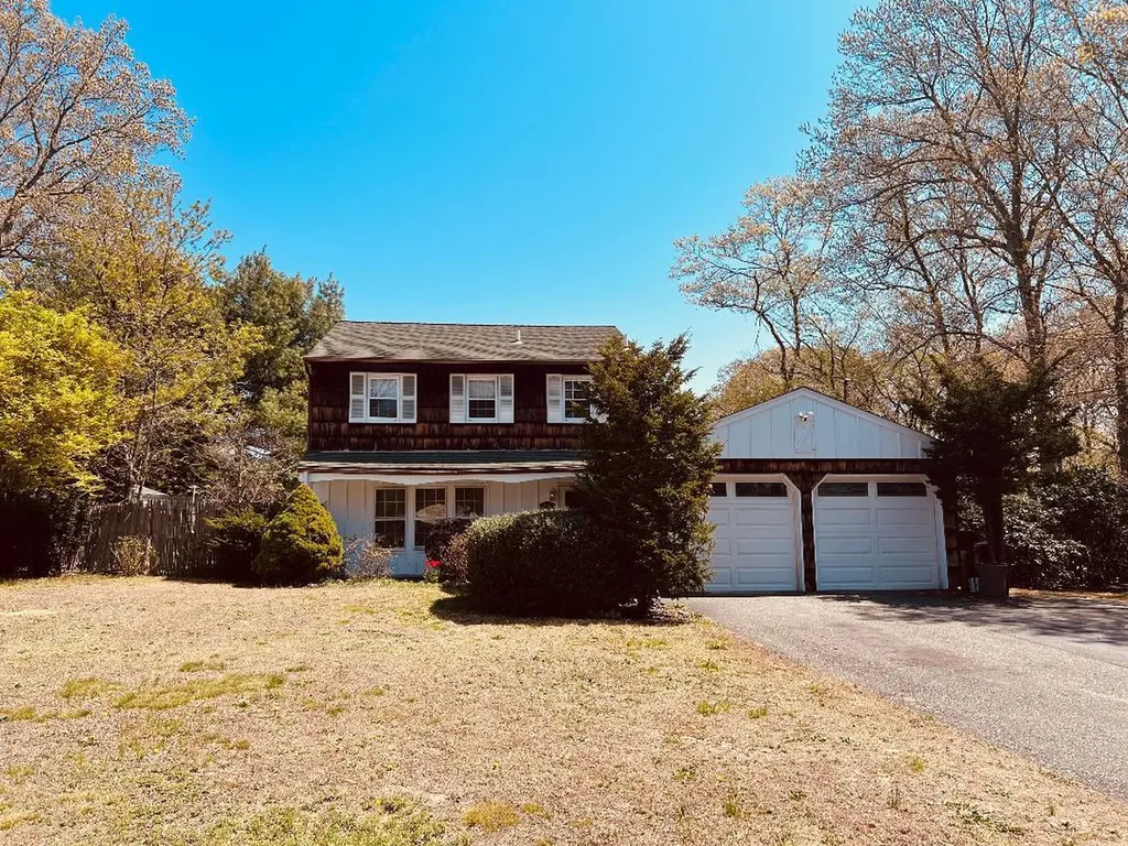 269 Dare Road Selden NY 11784