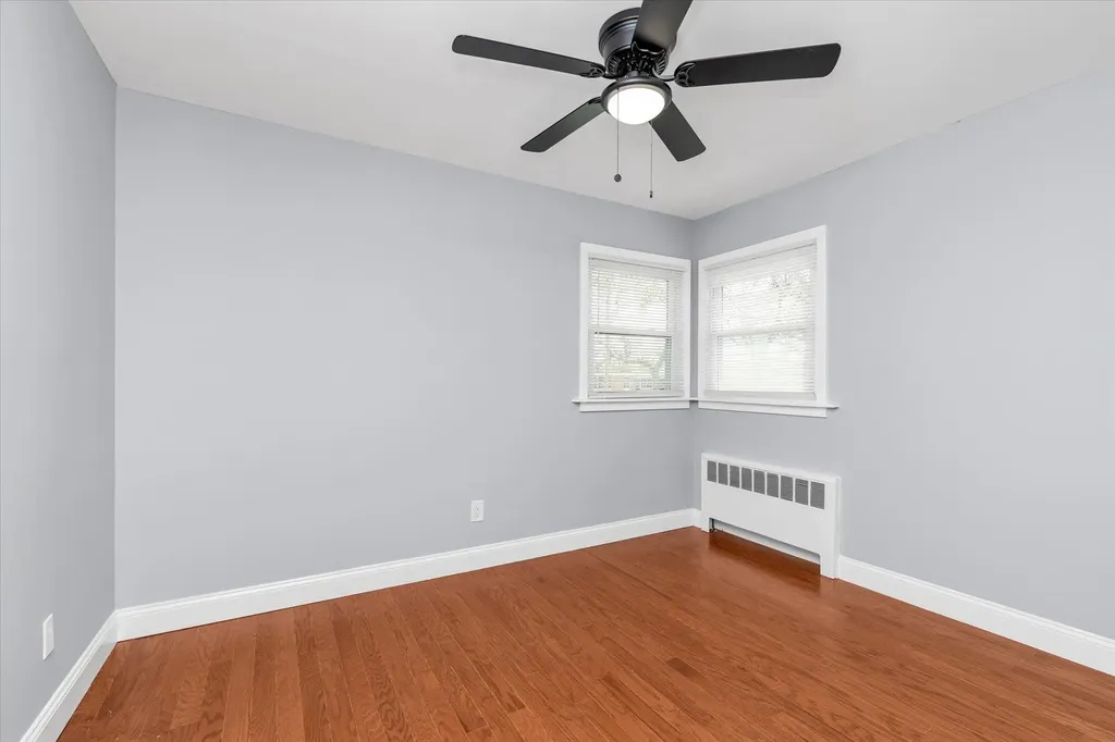 801 Mirabelle Avenue Westbury NY 11590