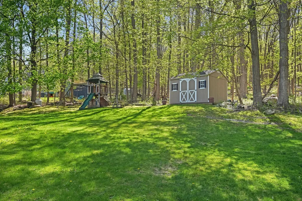 3 Pinegrove Drive North Salem NY 10560