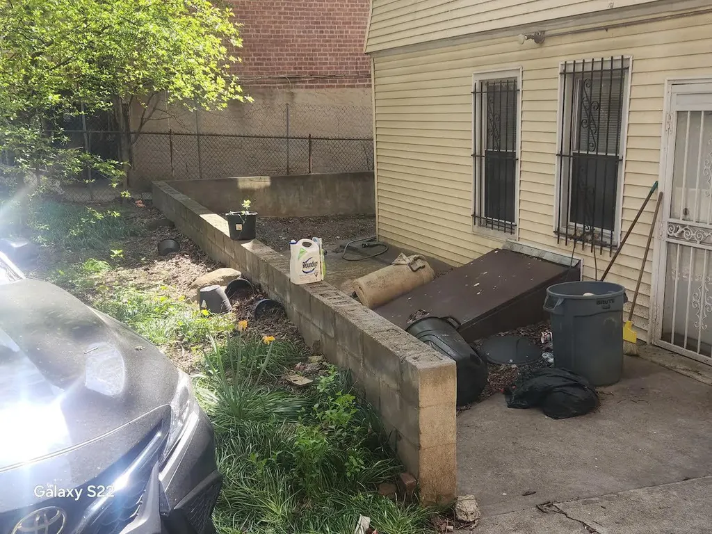3930 Carpenter Avenue Bronx NY 10466
