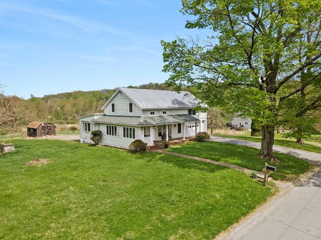 33 Little Brooklyn Road Warwick NY 10990