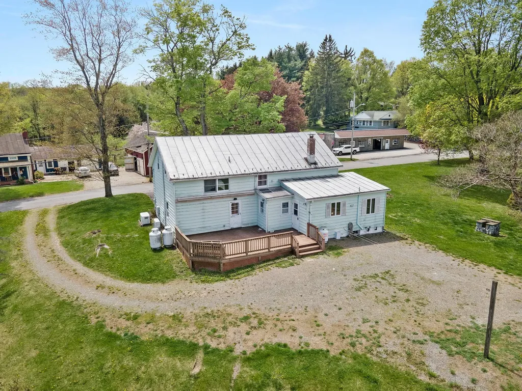 33 Little Brooklyn Road Warwick NY 10990