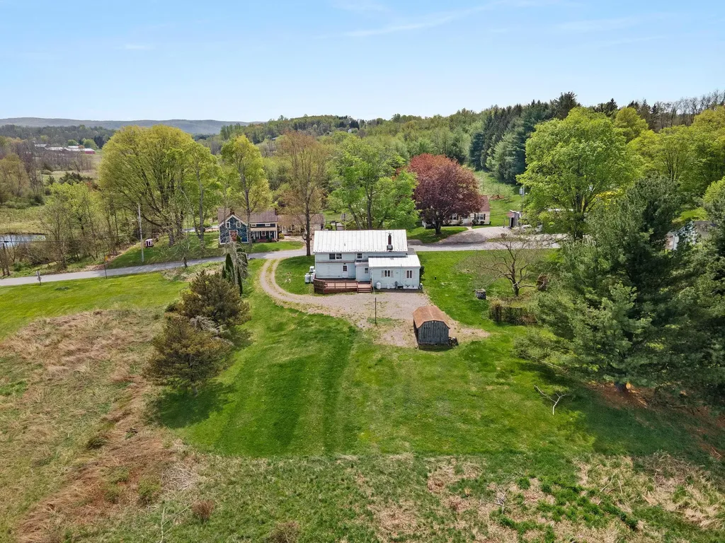 33 Little Brooklyn Road Warwick NY 10990