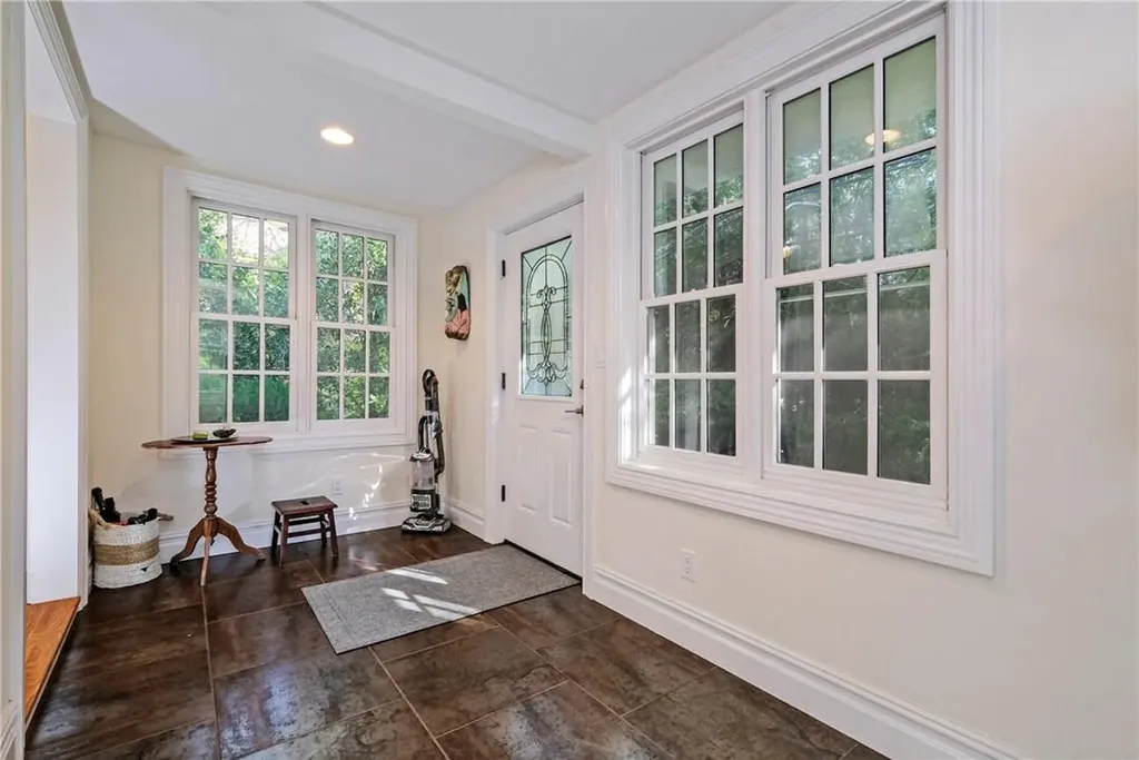 36 Cottage Avenue Purchase NY 10577