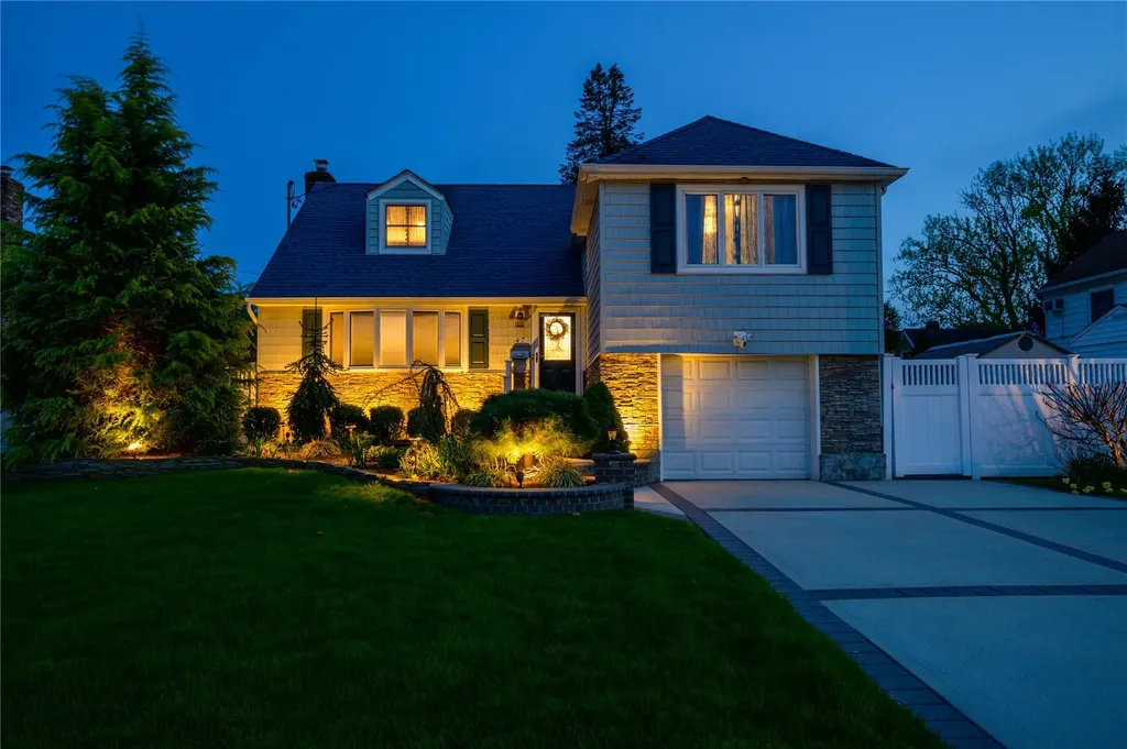 47 Parkview Circle Bethpage NY 11714