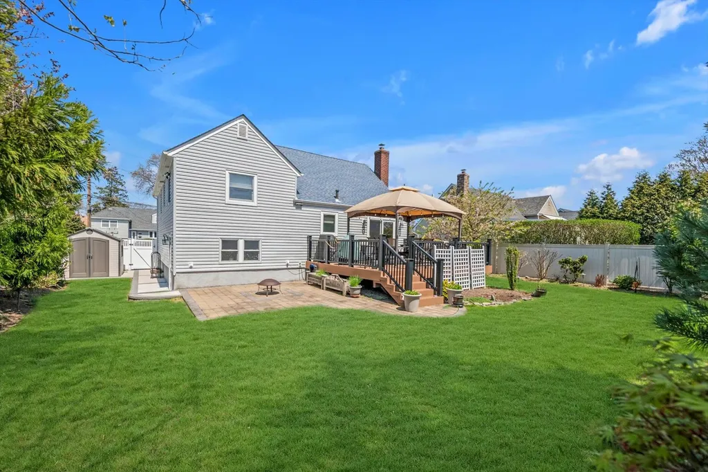 47 Parkview Circle Bethpage NY 11714