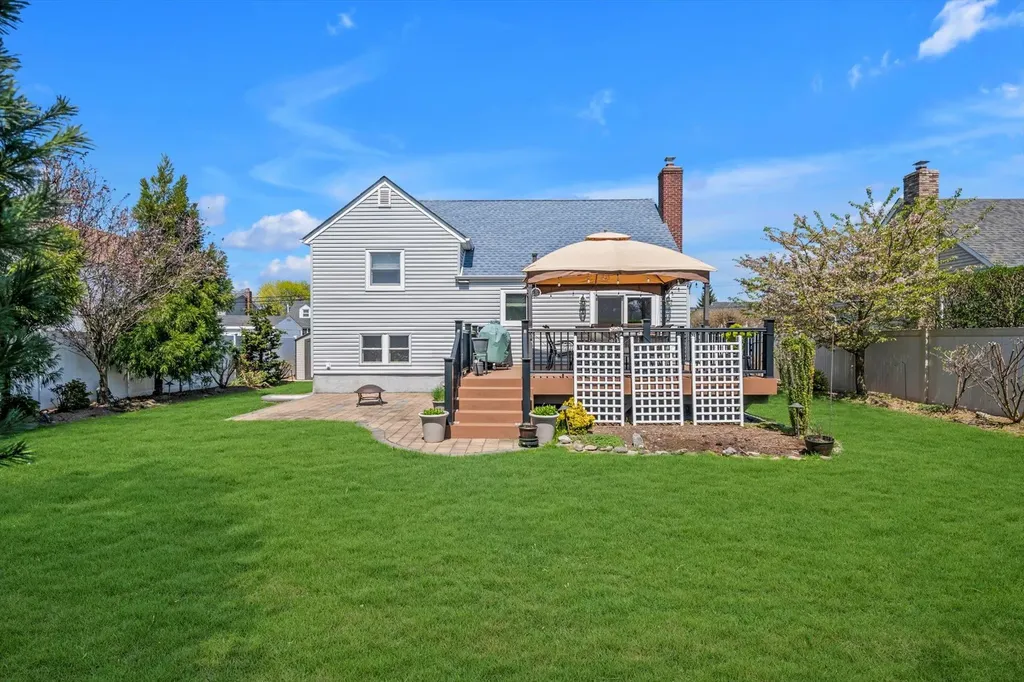 47 Parkview Circle Bethpage NY 11714
