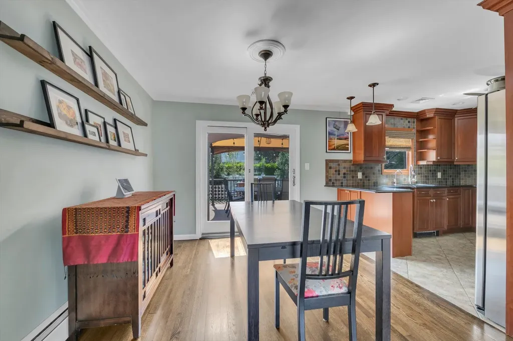 47 Parkview Circle Bethpage NY 11714