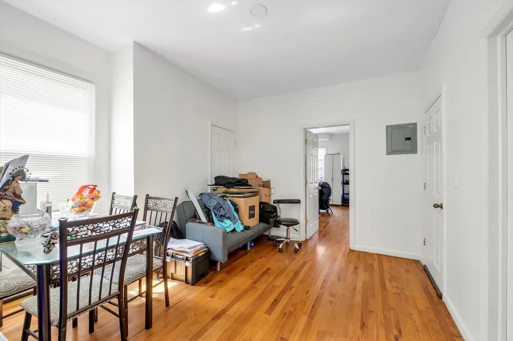 215 Warwick Street Brooklyn NY 11207