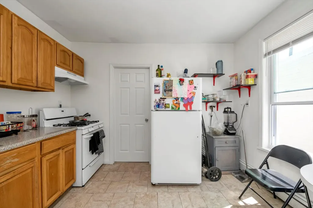 215 Warwick Street Brooklyn NY 11207