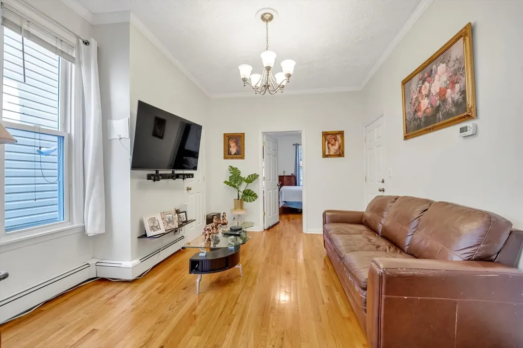 215 Warwick Street Brooklyn NY 11207
