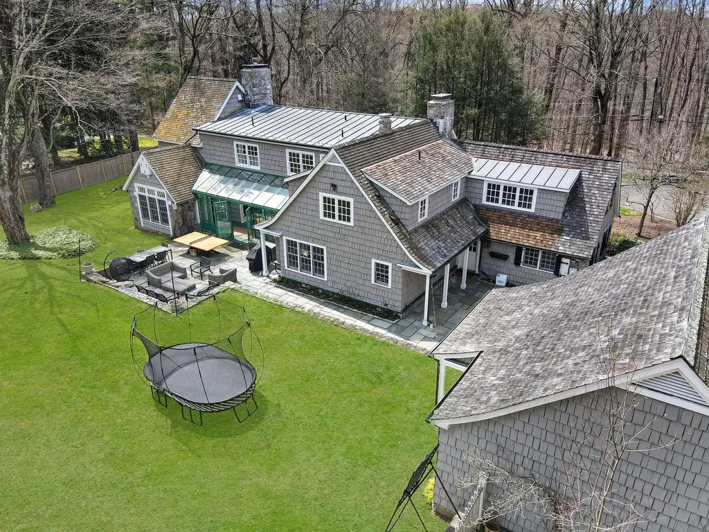 51 Trinity Pass Road Pound Ridge NY 10576
