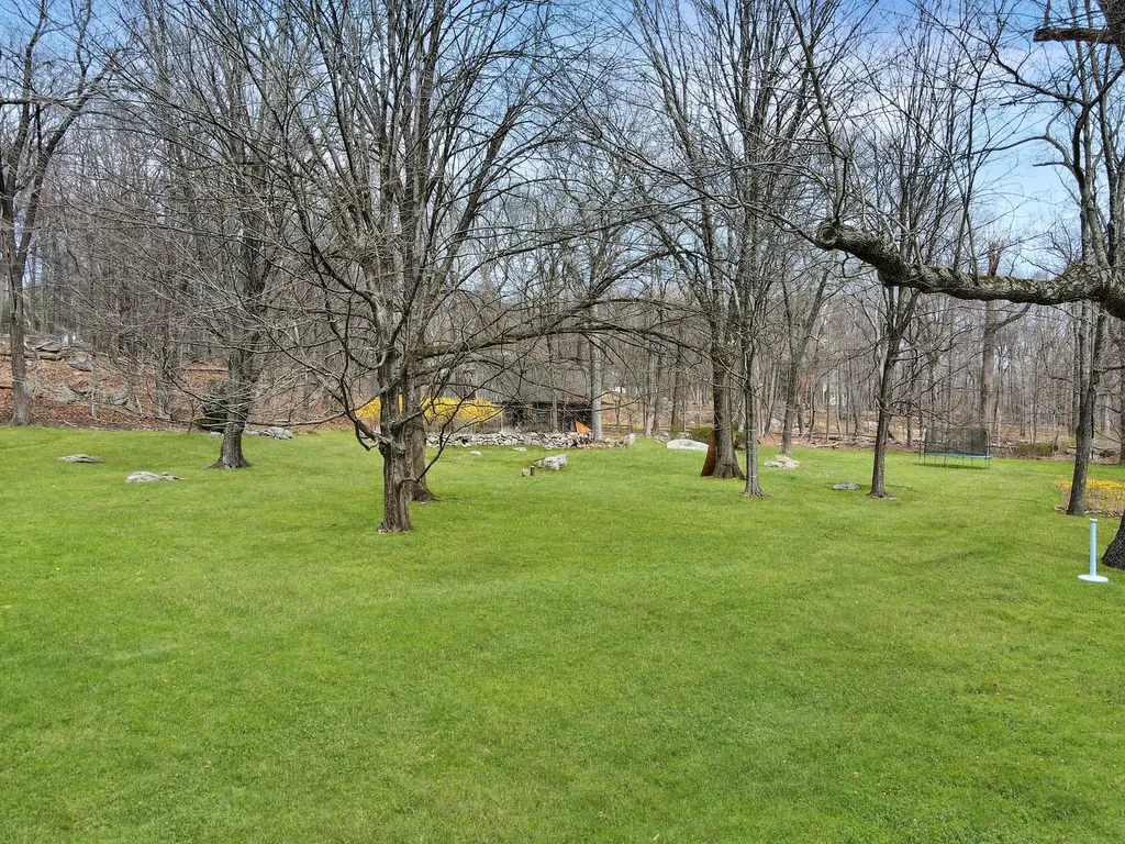 51 Trinity Pass Road Pound Ridge NY 10576