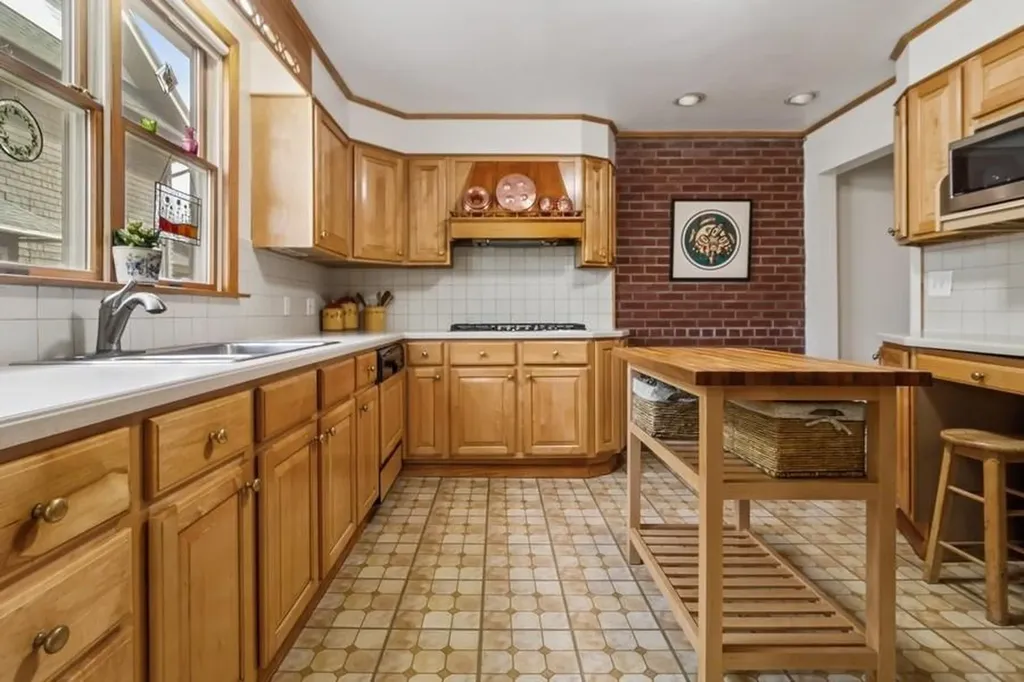 19 Morris Crescent Yonkers NY 10705