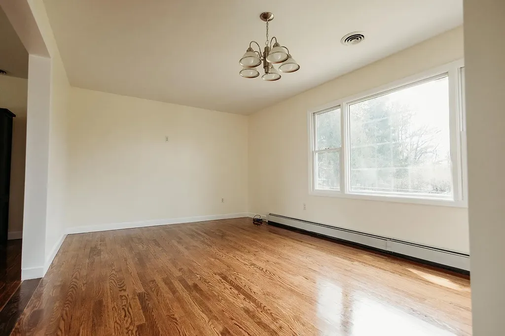 11 Kennedy Terrace Middletown NY 10940