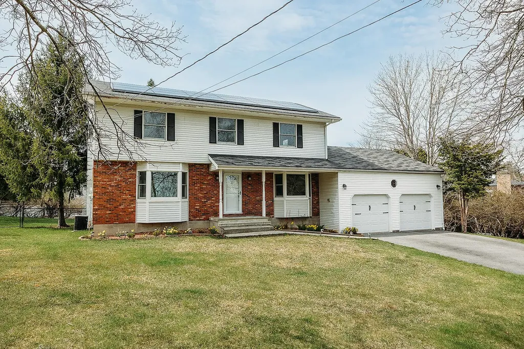 11 Kennedy Terrace Middletown NY 10940