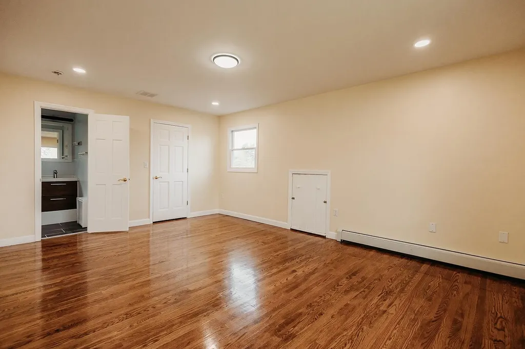 11 Kennedy Terrace Middletown NY 10940
