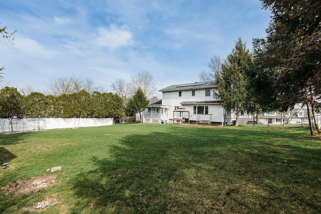 11 Kennedy Terrace Middletown NY 10940