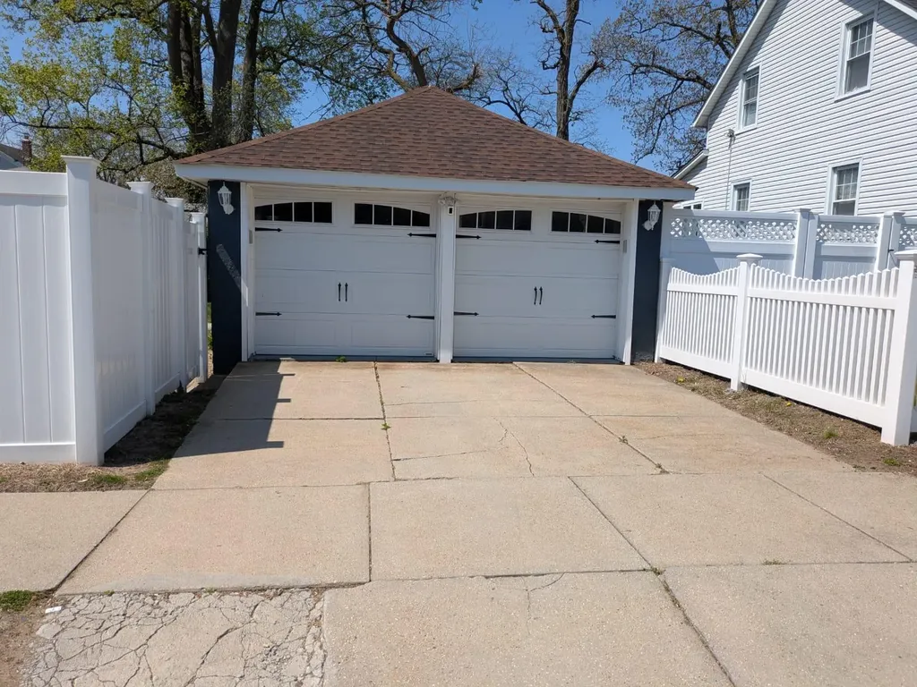 87 Hillside Avenue Freeport NY 11520