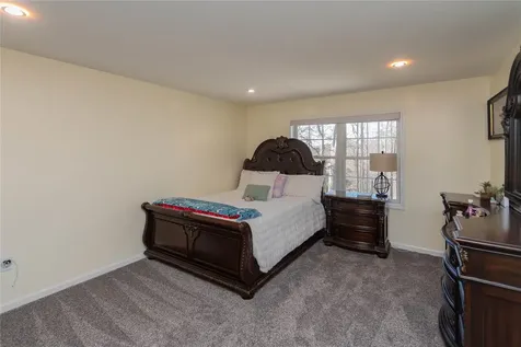 13 Orr-hatch Drive Cornwall NY 12518