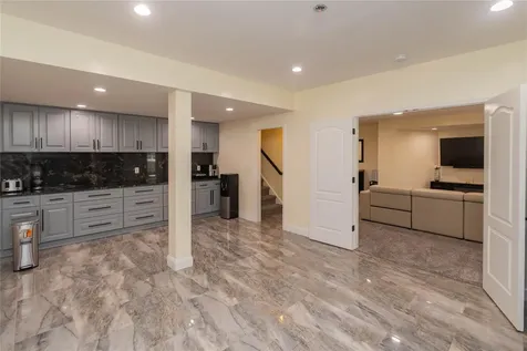 13 Orr-hatch Drive Cornwall NY 12518
