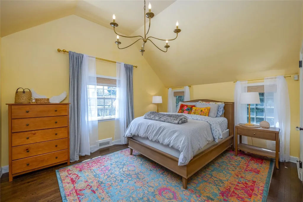 4 Morningside Circle Bronxville NY 10708