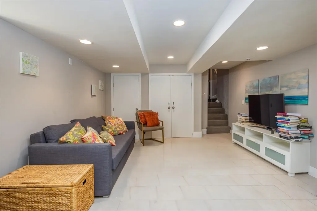 4 Morningside Circle Bronxville NY 10708