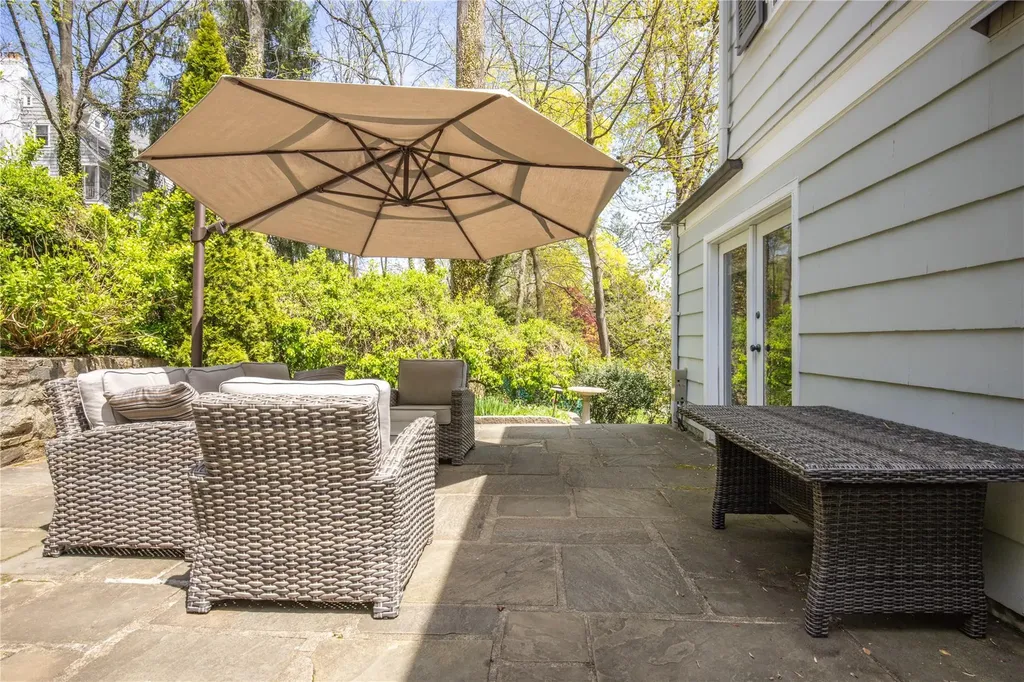 4 Morningside Circle Bronxville NY 10708