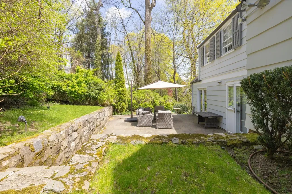 4 Morningside Circle Bronxville NY 10708