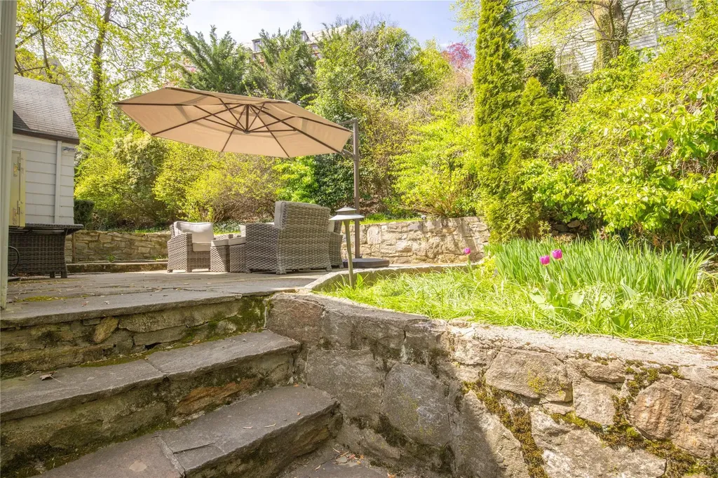 4 Morningside Circle Bronxville NY 10708