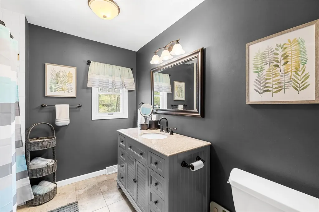12 Ontario Road Carmel NY 10512