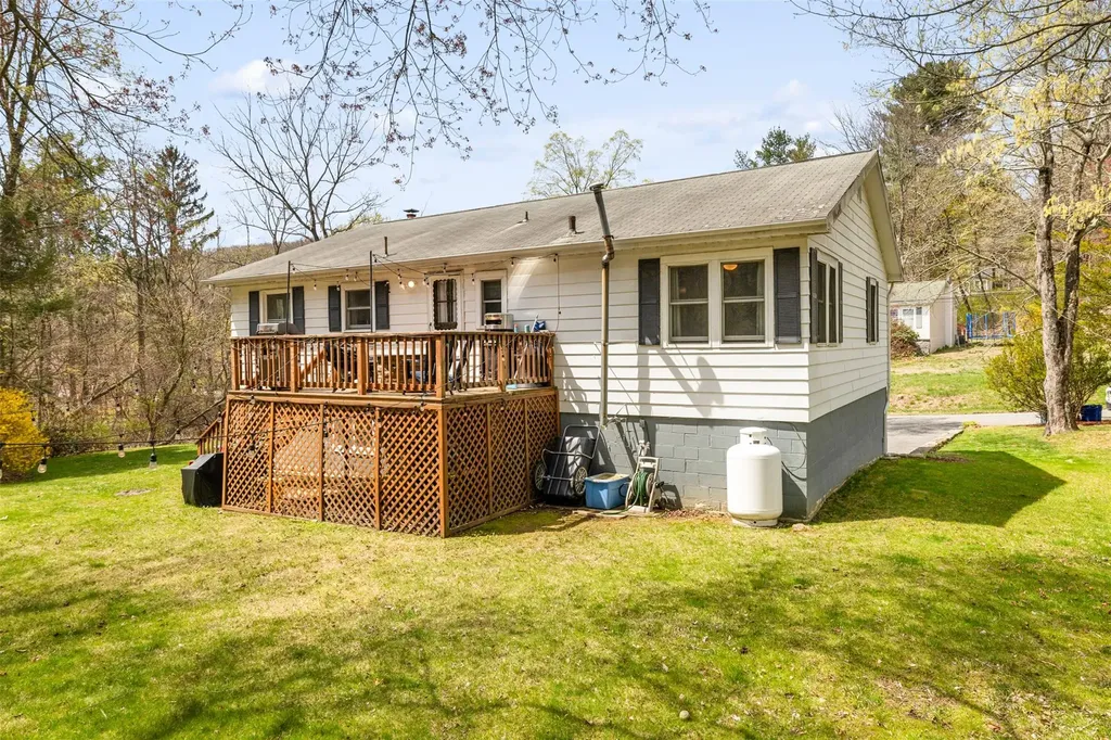 12 Ontario Road Carmel NY 10512