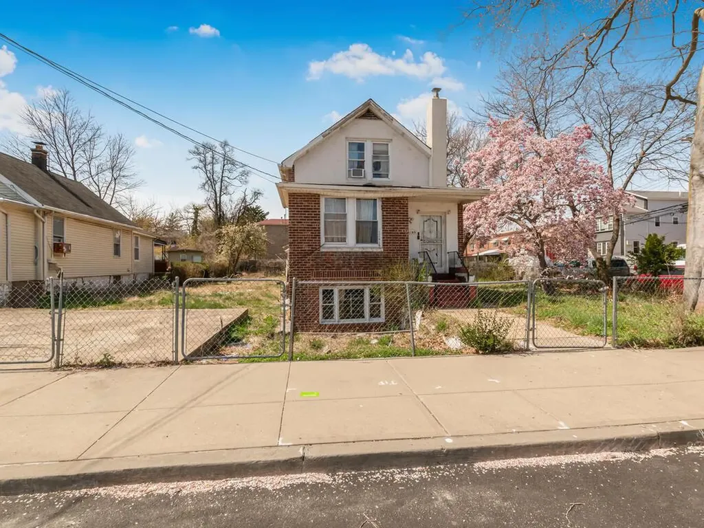 1765 Needham Avenue Bronx NY 10466