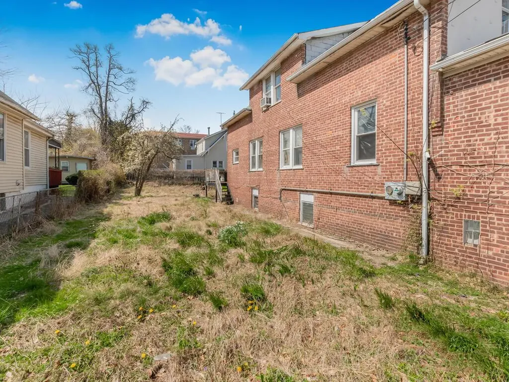 1765 Needham Avenue Bronx NY 10466