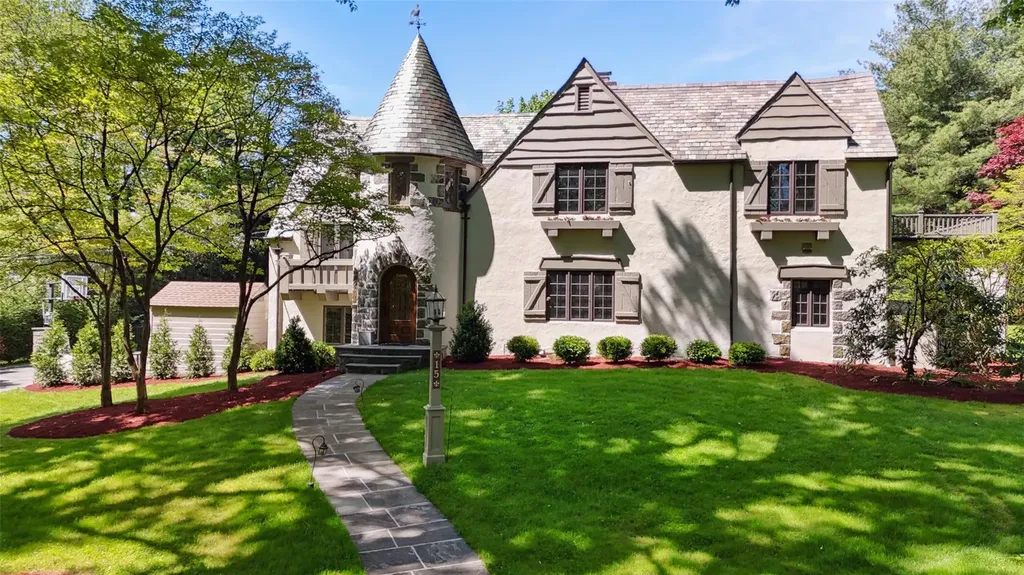 15 Franklin Road Scarsdale NY 10583