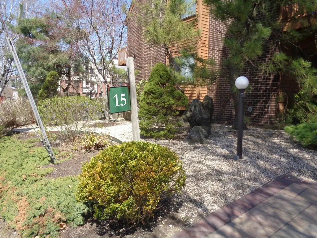 15 Greenridge Avenue White Plains NY 10605