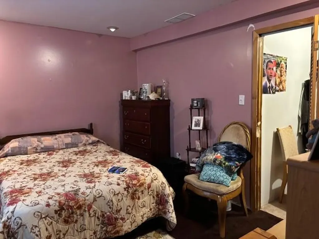 2 Copiague Place Copiague NY 11726