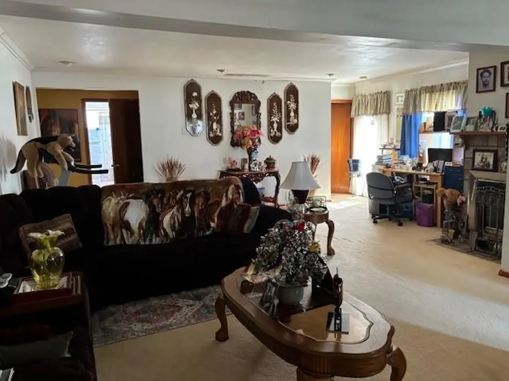 2 Copiague Place Copiague NY 11726